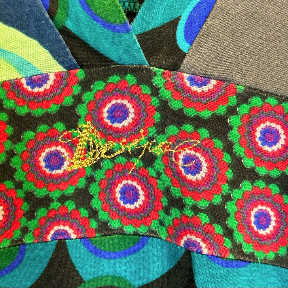 Vibrant Desigual midi dress with embroidered details, size L - Picture 8 of 9
